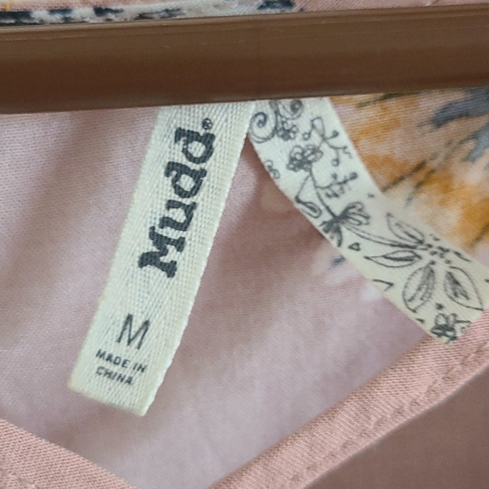 Pink mudd croptop - Picture 2 of 3